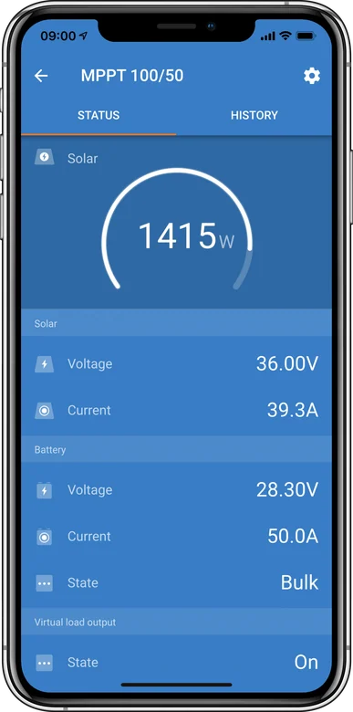SmartSolar MPPT 100|50 w aplikacji VictronConnect — 1415 W z paneli, 36,00 V i 39,3 A na wejściu, 28,30 V i 50,0 A na baterii, faza Bulk
