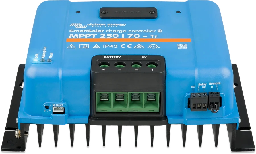 SmartSolar MPPT 250|70-Tr — przód wersji na 250 V